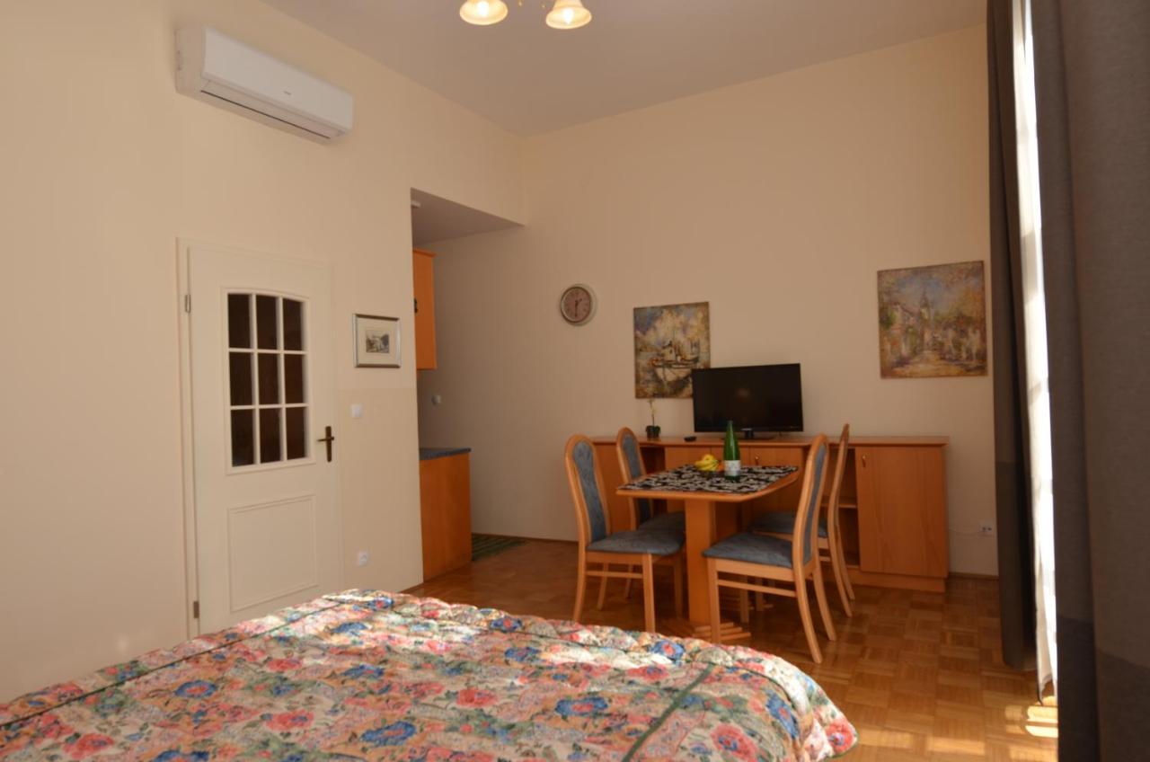 Apartments Vektor Vila Golf Rogaska Slatina Exterior photo